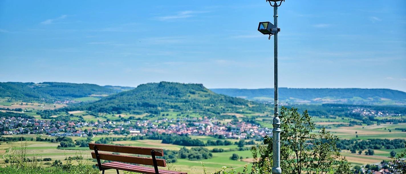 Ausblick von der Vexierkapelle in der Fränkischen Schweiz Ausblick von der Vexierkapelle in der Fränkischen Schweiz