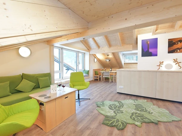 Wohn-Atelier mit Panorama-Fenster