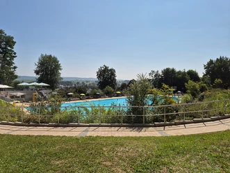 Panoramabad Dinkelscherben_Beatrix Treischl_CC BY SA.jpg