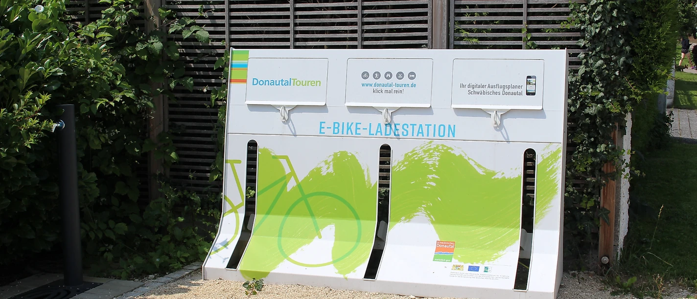E-Bike Ladestation beim IBL Lutzingen