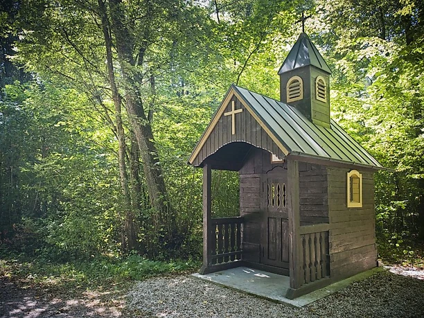Waldkapelle in Ernsgaden