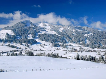 Blick von Oberdorf Richtung Bolsterlang
