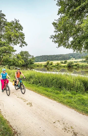 Am Fünf-Flüsse-Radweg bei Krachenhausen