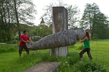 Am Skulpturenpark in Beratzhausen