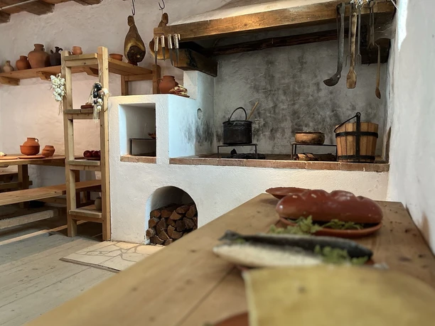 Die Küche der Römervilla Möckenlohe