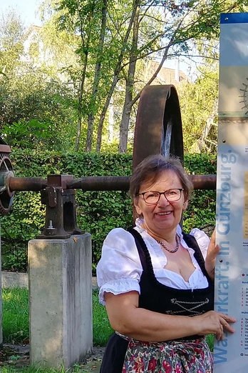 Wasserkraft. In Günzburg. - Schaupfad