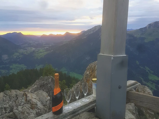 1752347514456-20200820_063554