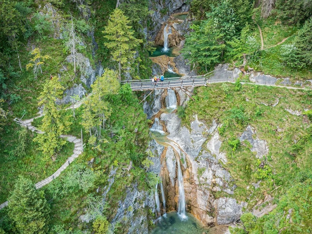 Wasserfälle und Gumpen