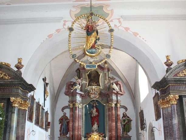 Kath. Kirche St. Nikolaus Pfünz Innenraum