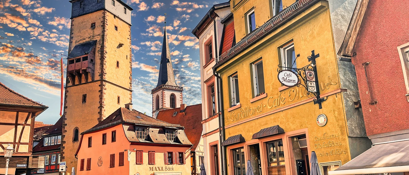 Blick auf den Lohrer Bayersturm