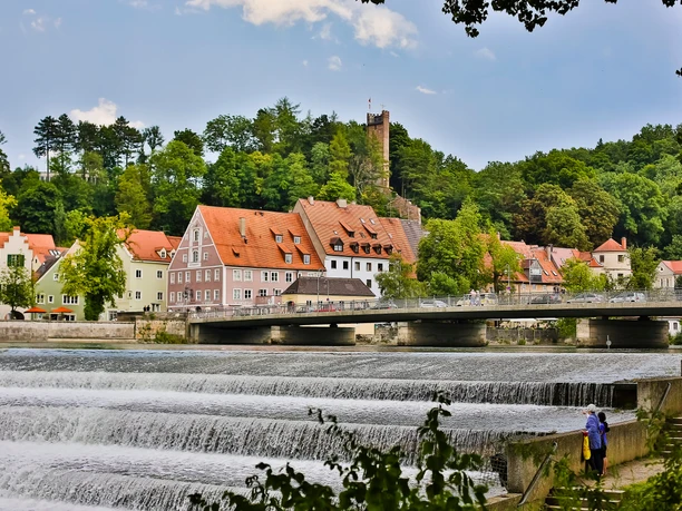 CC-BY-SA-Klinger-Landsberg-Klösterl-Jungfernsprungturm.jpg