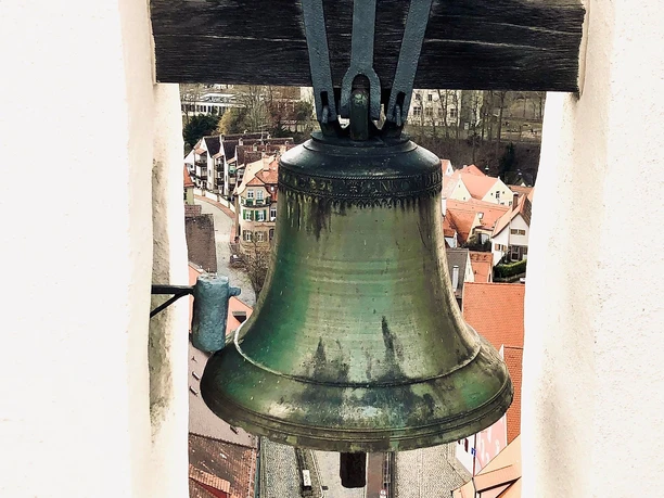 CC-BY-SA-Grün-Landsberg-Bayertor-Schwedenglocke.jpg