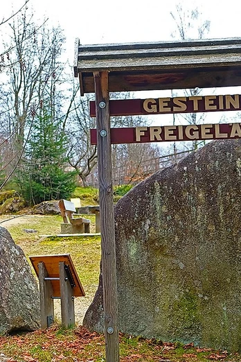 Gesteins-Freigelände
