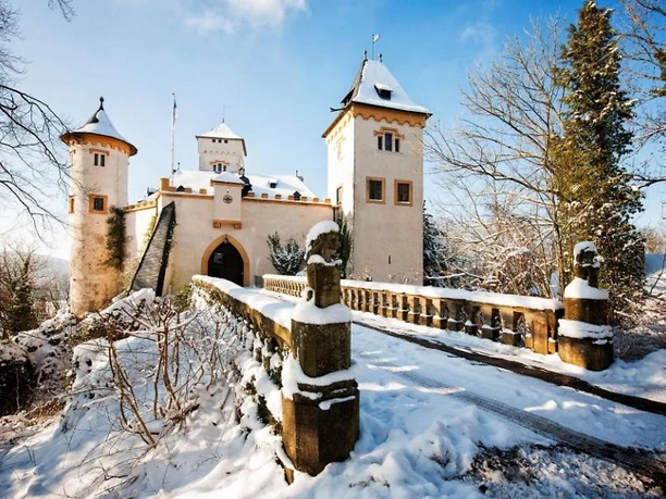 Schloss Greifenstein im Winter