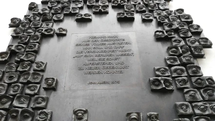 Mahnmahl für die Opfer des KZ-Arztes Josef Mengele