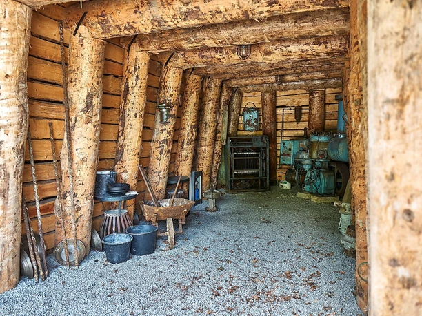 Stollennachbau im Besucherbergwerk Kupferberg