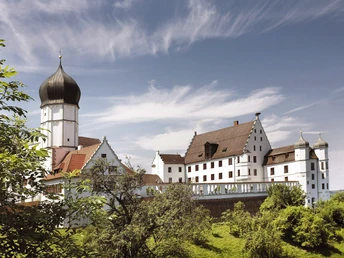 Vöhlinschloss in Illertissen mit Schlosskapelle