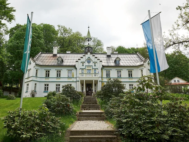 Schloss Buchenau Bild 1 Schloss Buchenau Bild 1