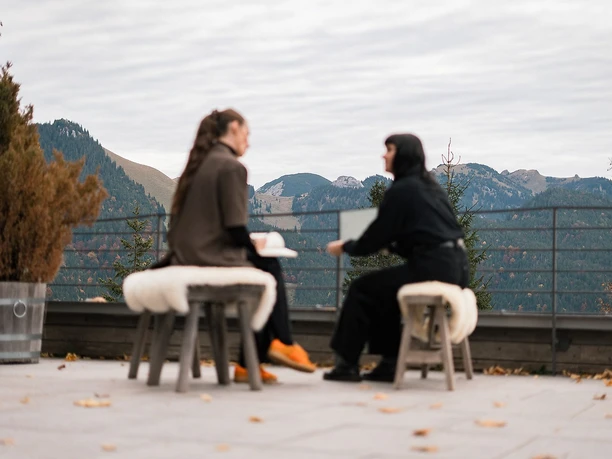 Coworking mit Bergblick