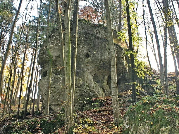 Die Truppachwand zwischen Hollfeld und Waischenfeld Die Truppachwand zwischen Hollfeld und Waischenfeld