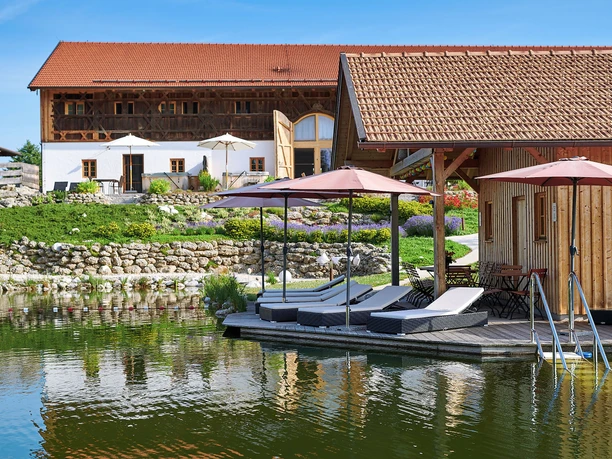 1731408004144-MSB_2019_06 Stallerhof_WohnungenTeich_11