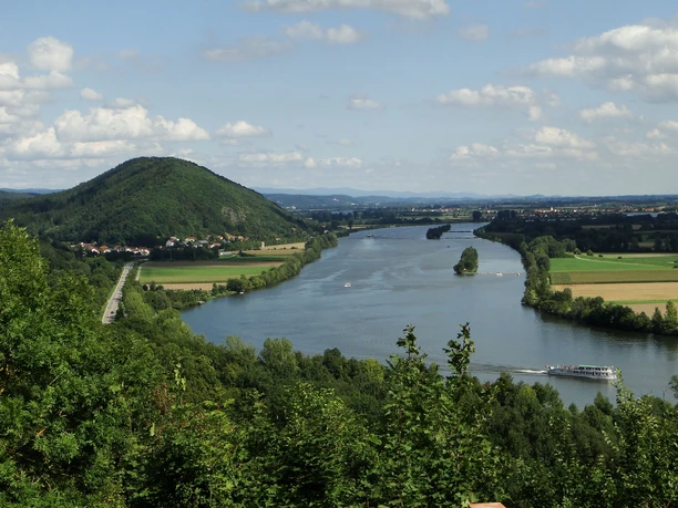 Blick auf die Donau bei Donaustauf