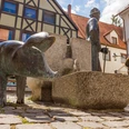 Schweinchenbrunnen am Wätteplatz Günzburg