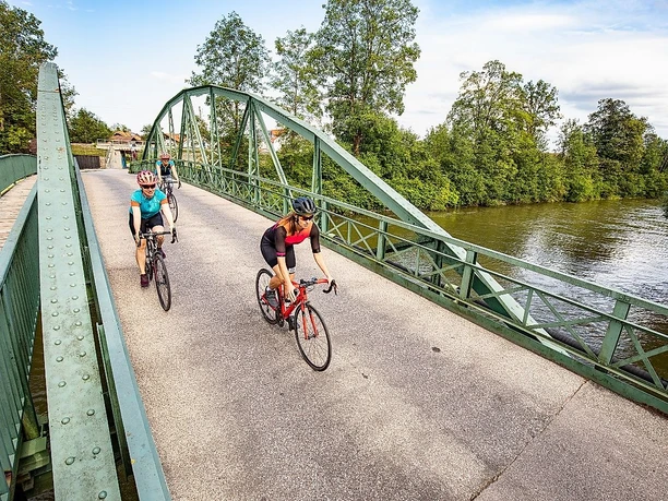 Radeln an der Loisach