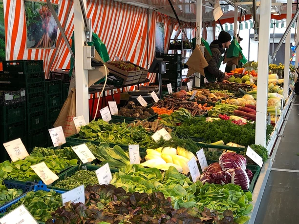 Genussmarkt Senden 006_Foto Landratsamt Neu-Ulm.jpg