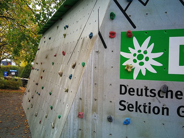 Boulderwand im Hofgarten