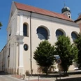 Heilig-Keist-Kirche mit anschließendem, ehemaligen Kloster