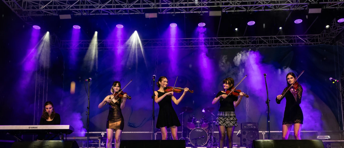 260730_Scottish_Fish_KULTURSCHMIEDE_Kallmünz_I_(c)_Dylan_Ladds.jpg