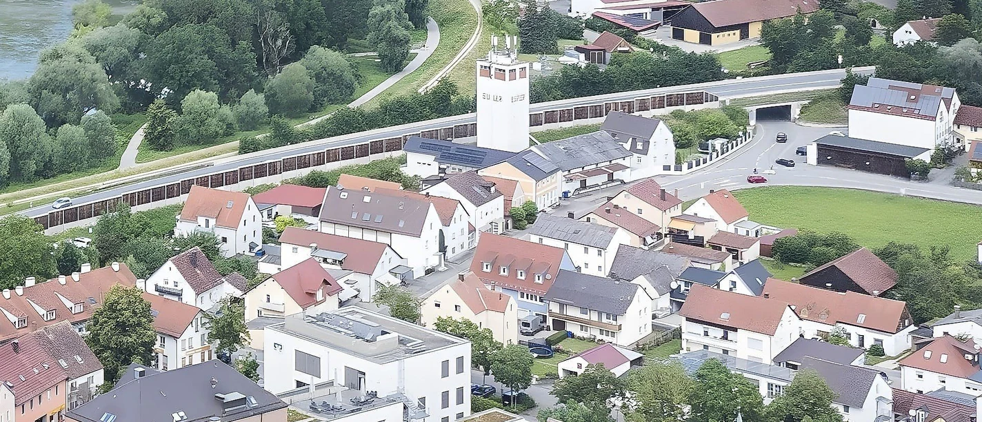 Ortsansicht Bad Abbach mit Siloturm