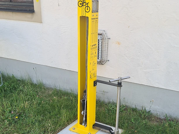 Fahrradreparaturstation Buttenwiesen