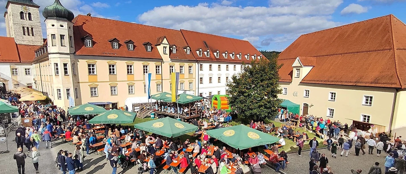 Erntedankmarkt im Kloster Plankstetten