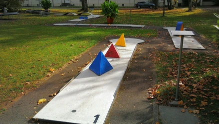 Minigolfanlage im Bezirkskrankenhaus Günzburg
