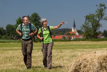 Wanderer bei Pfakofen