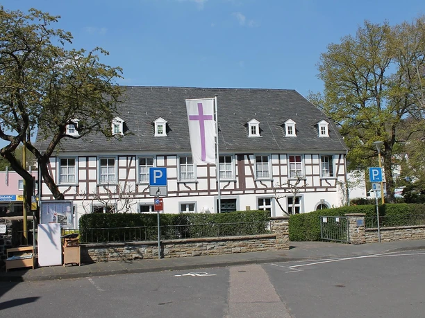 Gemeindehaus2