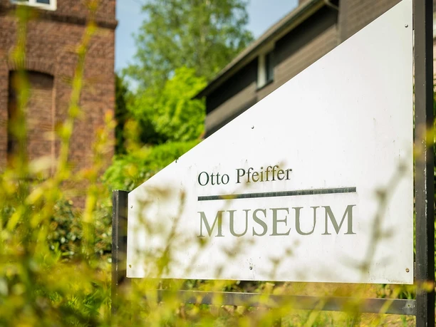 Museumsschild Otto-Pfeiffer-Museum