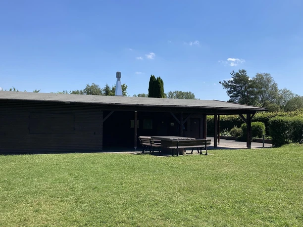 Schutzhütte und Spielplatz Hirzenhain 2