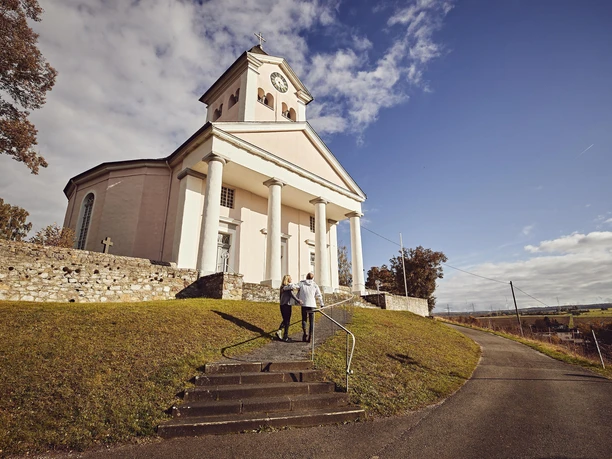 Rundkirche Oberneisen 2