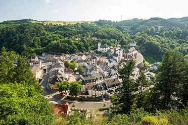 Neuerburg aus der Luft