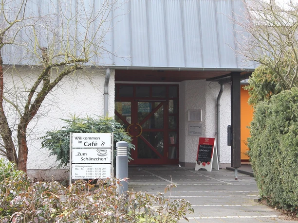 Café-SB-Restaurant "Zum Schänzchen"