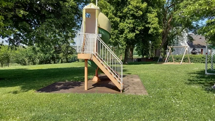 Rutsche auf dem Spielplatz