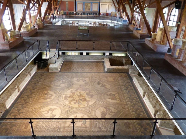 Innenansicht Römerhalle