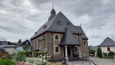 Kath. Kirche St. Philippus und Jakobus