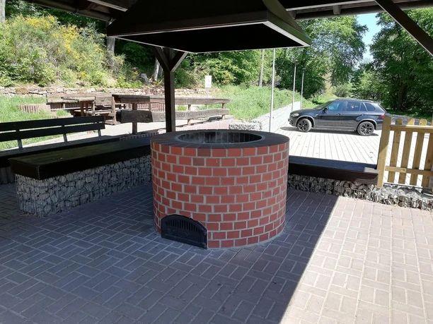 Grillhütte Tawern (2)