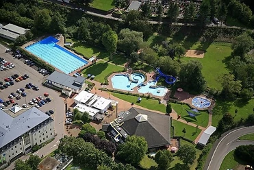 Freizeit-Hallenbad und Freibad Saarburg
