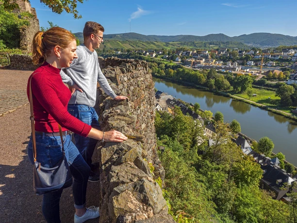 Blick von der Saarburg auf die Saar