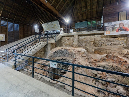 Römische Kalkbrennerei Innen 2